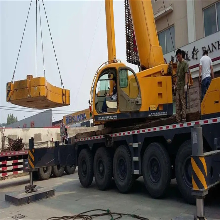 秀峰当地吊车出租|机器吊装|75吨|工厂搬迁服务